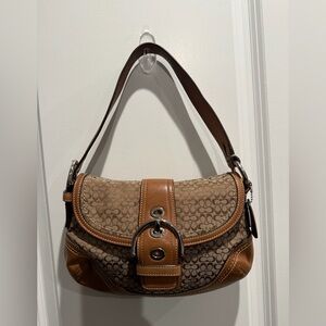 Y2K Coach soho Brown Signature Shoulder Bag in small.
